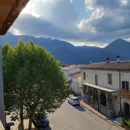 Castel San VincenzoAl Colle公寓 外观 照片