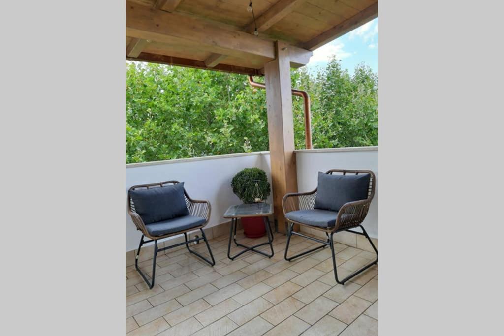 Castel San VincenzoAl Colle公寓 外观 照片